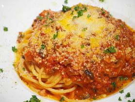 タコのラグーのトマトスパゲティ