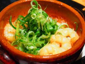 海老と九条ネギのアヒージョ