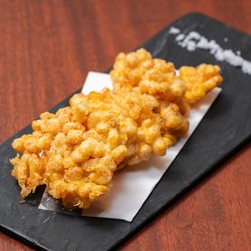 とうもろこしのかき揚げ