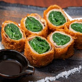 九条葱の肉巻き揚げ