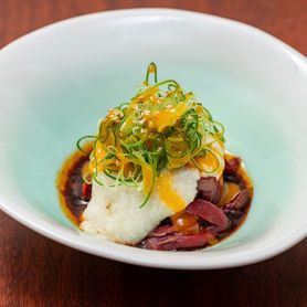 和牛ハツのとろろゆっけ