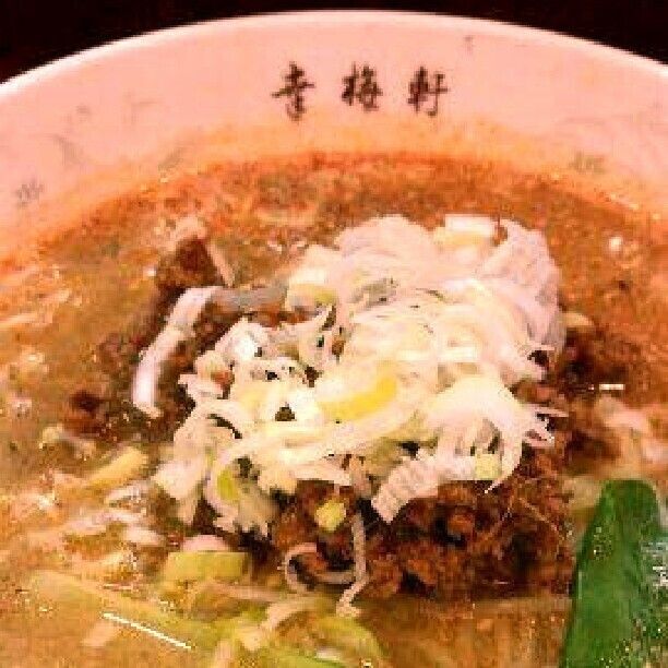 坦々麺（800円）