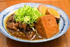 分店のすじ煮込み