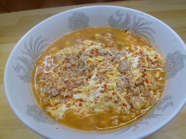 旨辛にんにくラーメン （800円）