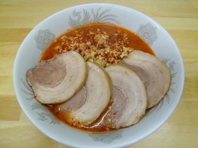 旨辛にんにくラーメン（チャーシュー4枚入り）（1,050円）