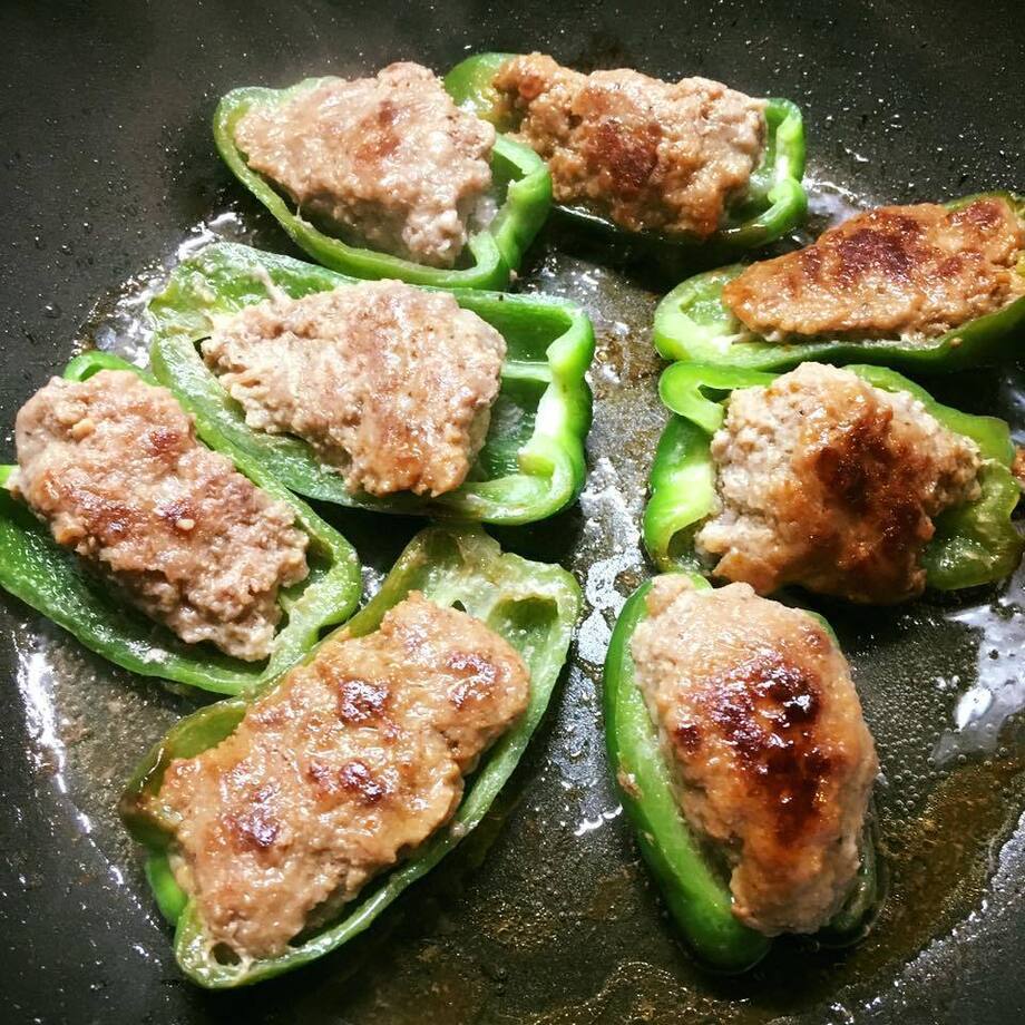 ピーマン肉詰め（450）