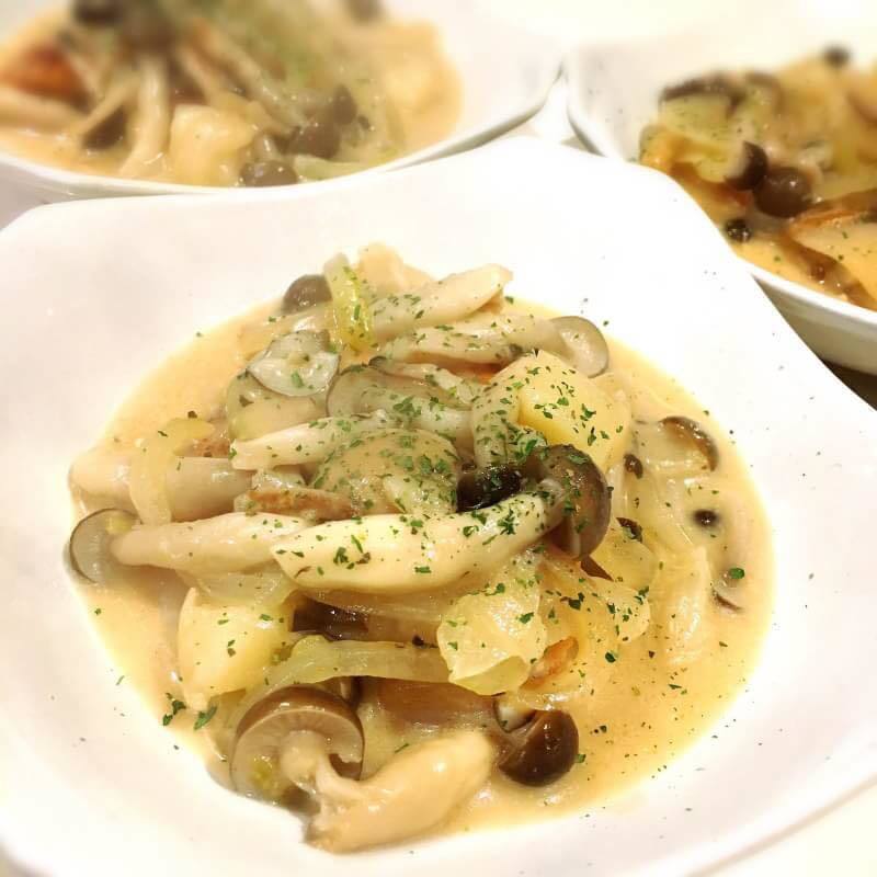 サーモンクリーム煮（600）