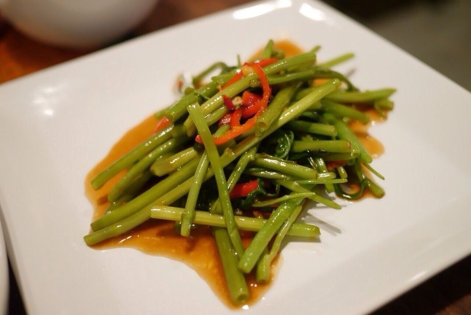 空芯菜炒め（750円）