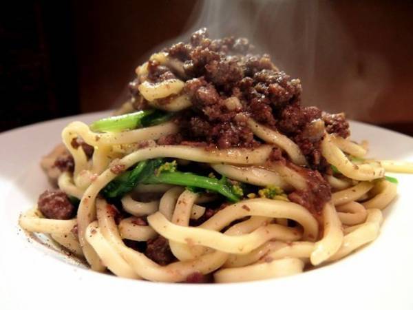 【名物】トスカーナ風ラグービアンコ