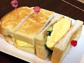 ハムエッグトースト