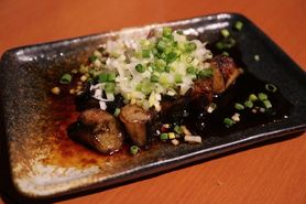 牛マルチョウ焼 （塩・タレ）