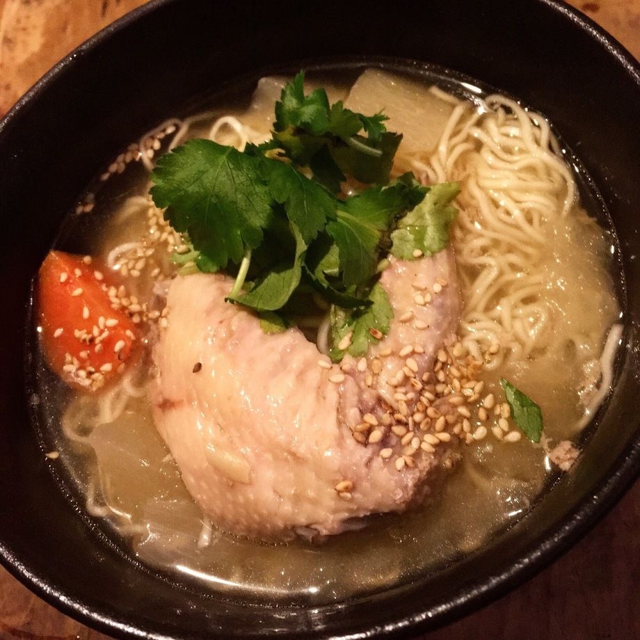 鶏スープラーメン（780円）