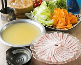 【2.5時間飲み放題付】満足コース（レタしゃぶ鍋メイン）〈全12品〉