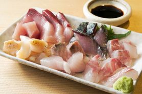 本日の鮮魚の刺身、北陸の昆布〆