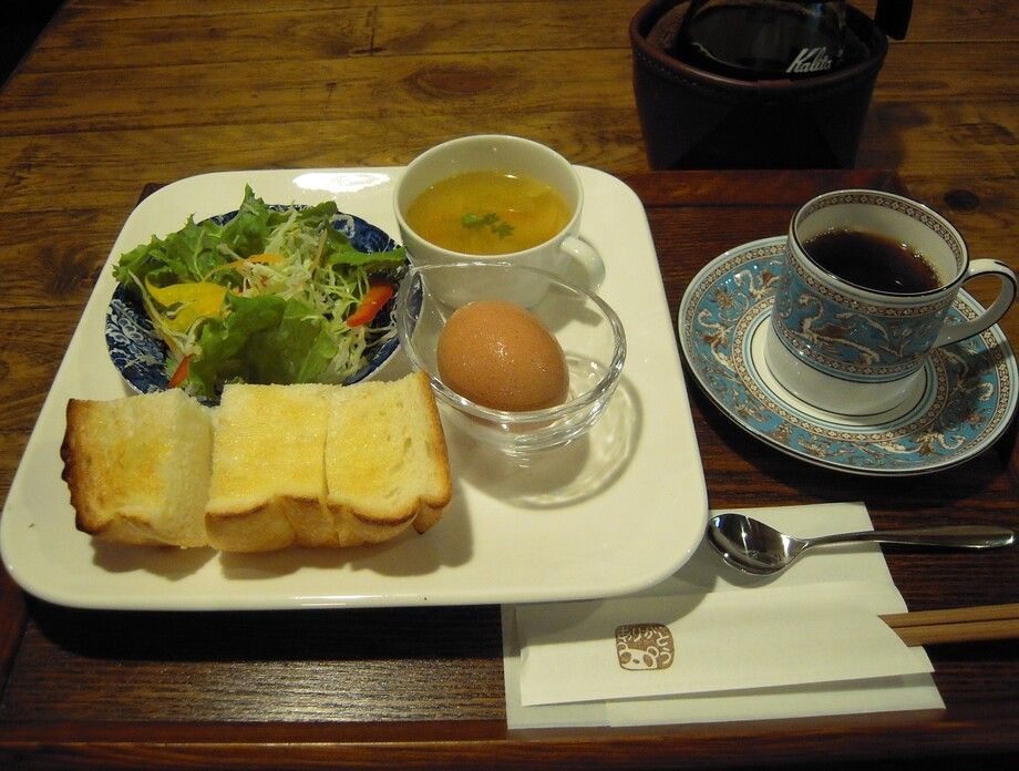 ずっとモーニング（ドリンク代+605円）