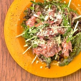 生ハムのごちそうグリーンサラダ