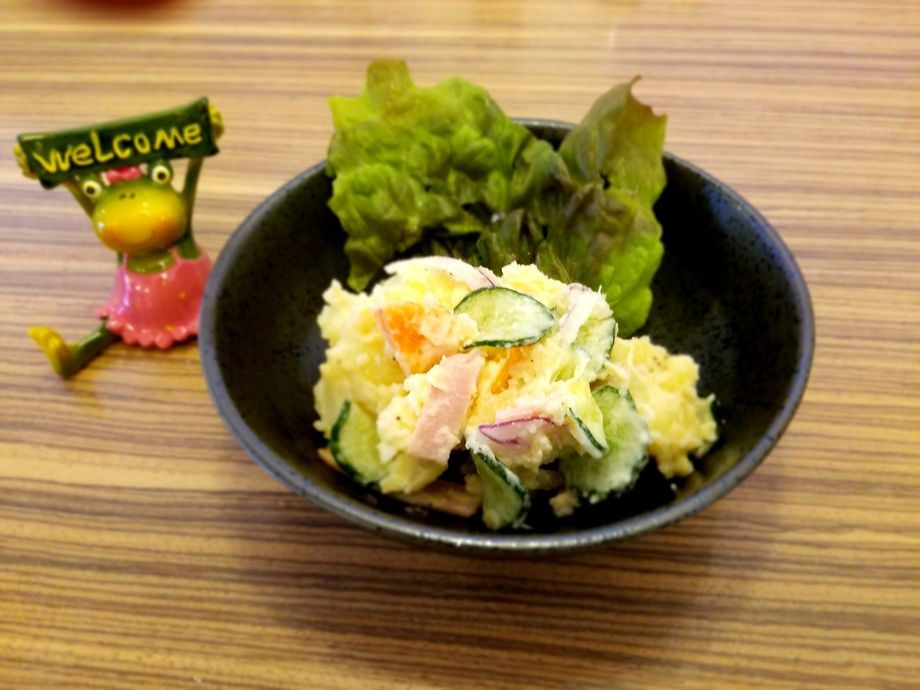 ポテトサラダ（450円）