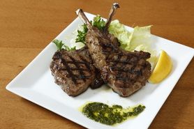 クセなく柔らか♪生ラムチョップ