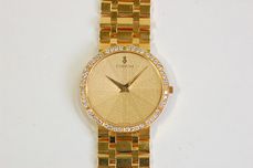 ☆コルム☆ダイヤベゼル　メンズ　 K18YG金無垢 クォーツ式　CORUM（850000）