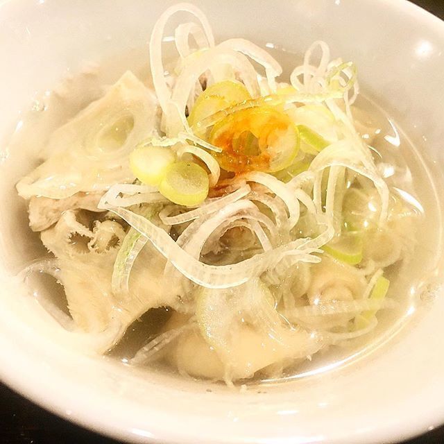 塩ホルモン煮込