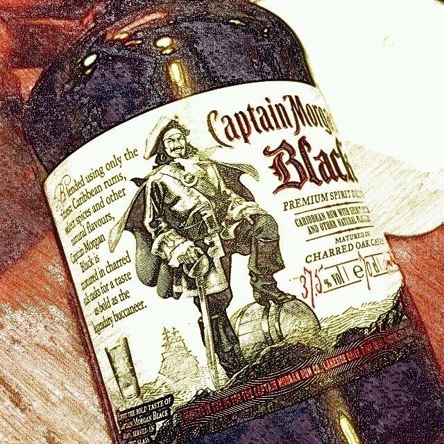キャプテンモルガン　ブラックショット