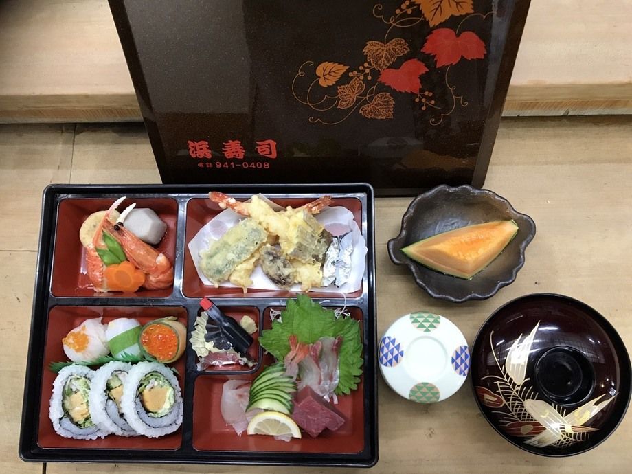 ミニ会席膳（予約制）（2880円）