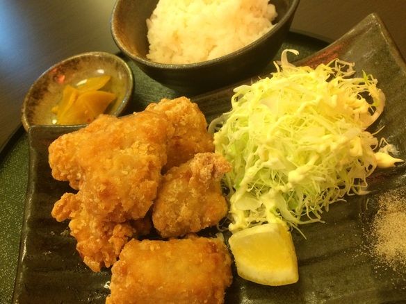 日替わり唐揚げ定食