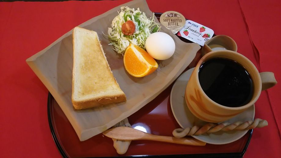 モーニングAセット（バタートースト）（380円（ドリンク限定有））