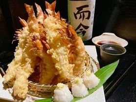 蔵KOKORI 名物！！7海老天盛り（お写真は3人前です）