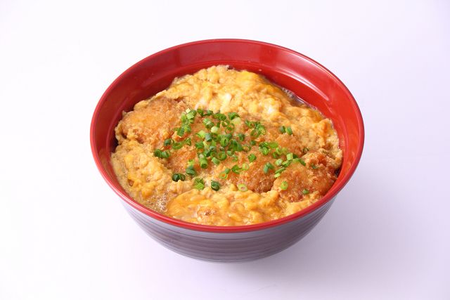 富士卵のとりカツ丼