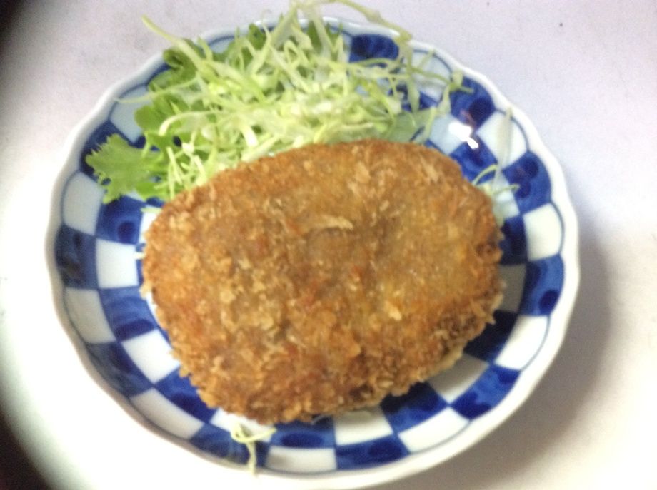 ほくほく　ほっくり　牛肉コロッケ（４９０円）