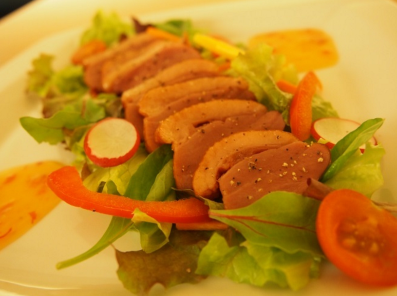 合鴨のスモーク ～スイート・チリ・ソース～