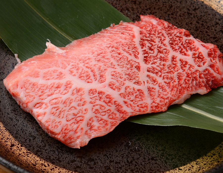 神戸牛極みカルビ 焼　100g