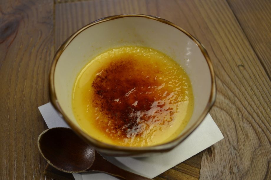 紅孔雀卵のなめらかプリン（400円）