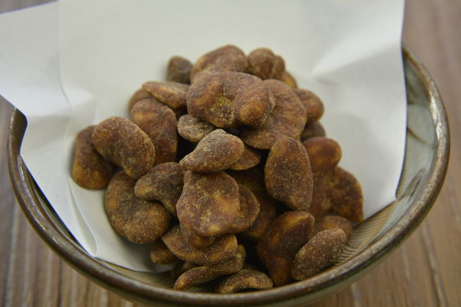 黒糖そら豆（350円）