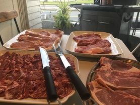 塊肉バーベキューコース6,000円→ 5,000 飲み放題付き 6名より