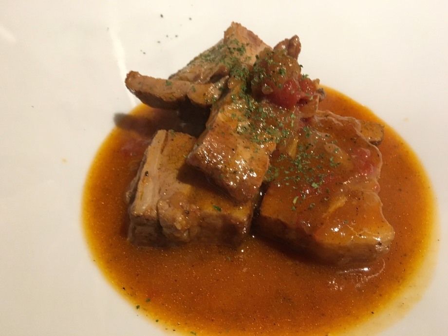 グリルポークのワイン煮(5月限定)