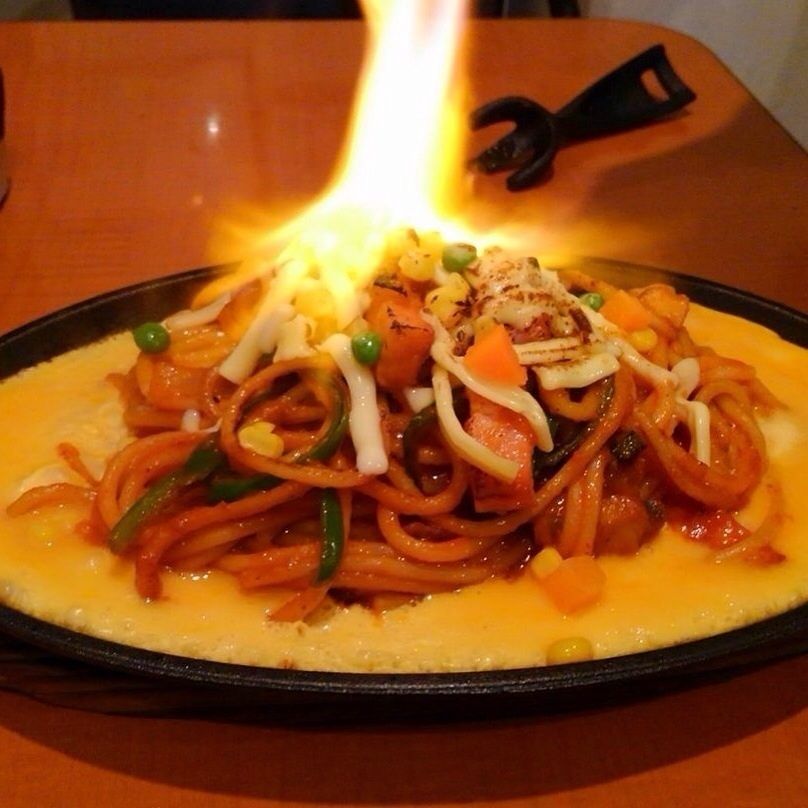 鉄板ナポリタン