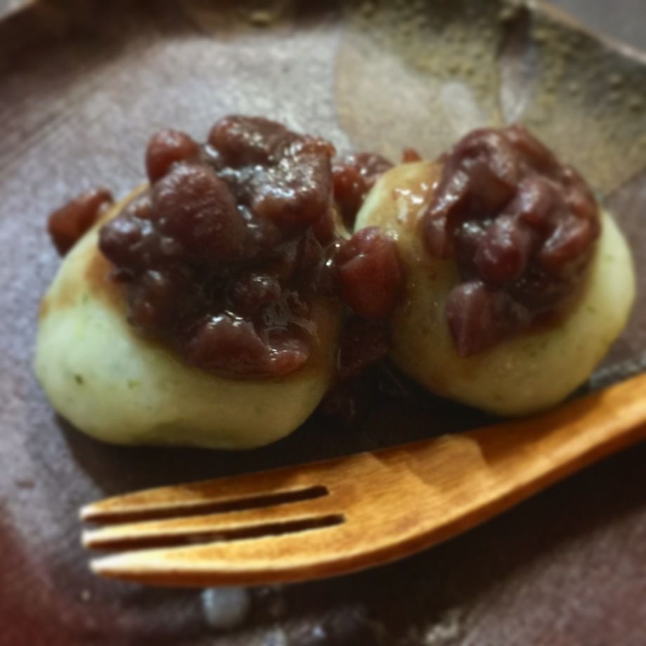 ヨモギ草団子（ランチプラス200円）