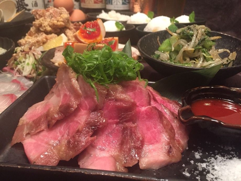 定番から旬食材にひと手間加えた料理をご用意！【　RUTSUBOおすすめ　RUTSUBOコース　】全10品：飲み放題付