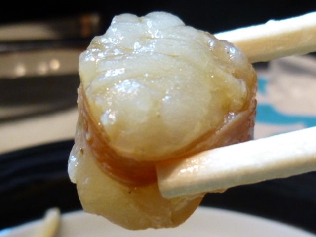 牛　丸腸鍋（一人前　2,630円）