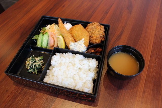 フライ弁当