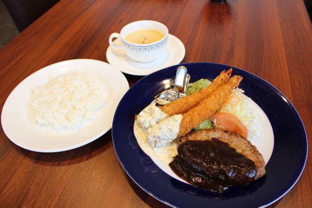 エビフライ&ハンバーグ（写真はスープセット）