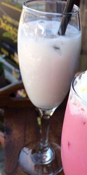 ココナッツアーモンドミルク