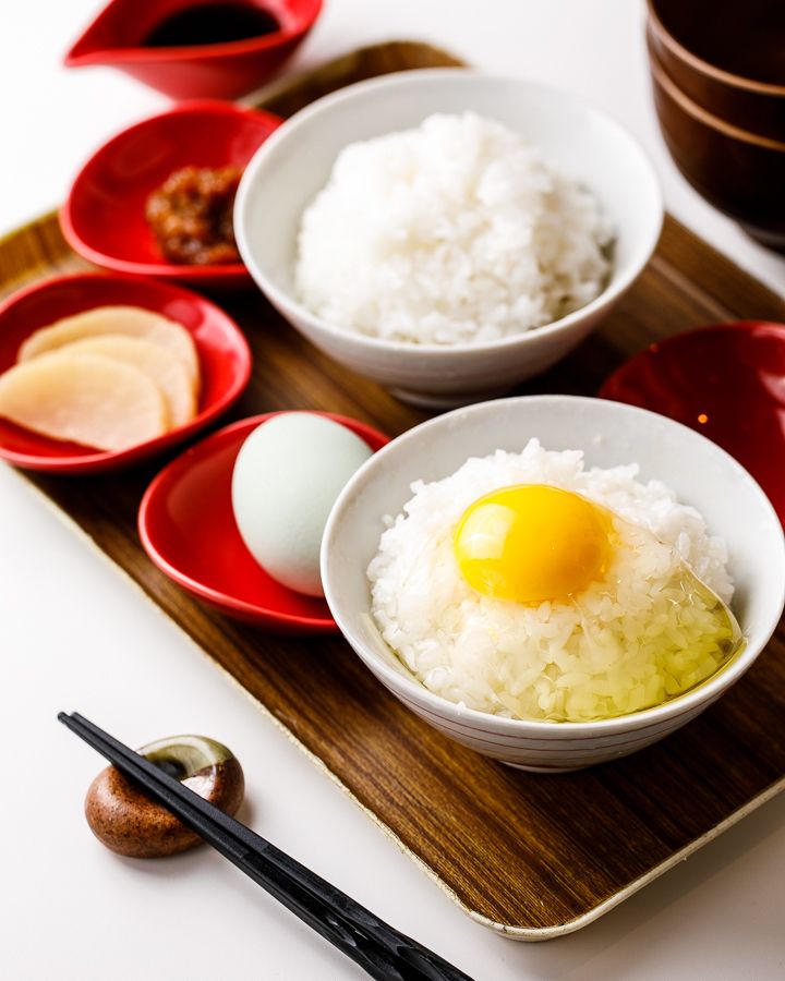 卵かけご飯（お茶、漬物付き）