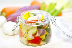 彩野菜のピクルス