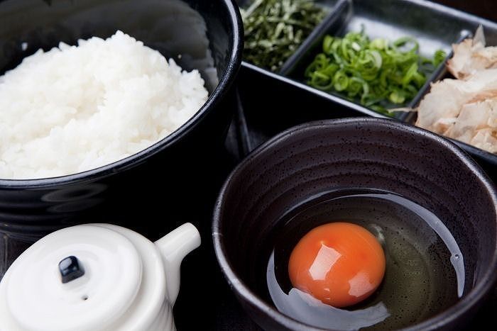 『七つの月の夢』の玉子かけご飯（500円）