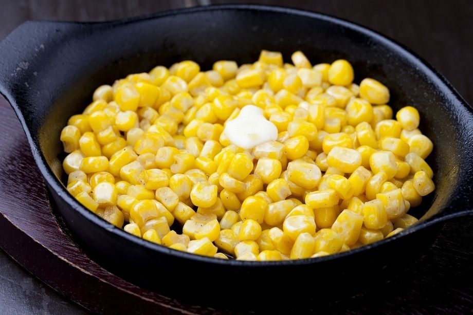 まろやかバターコーン（390円）