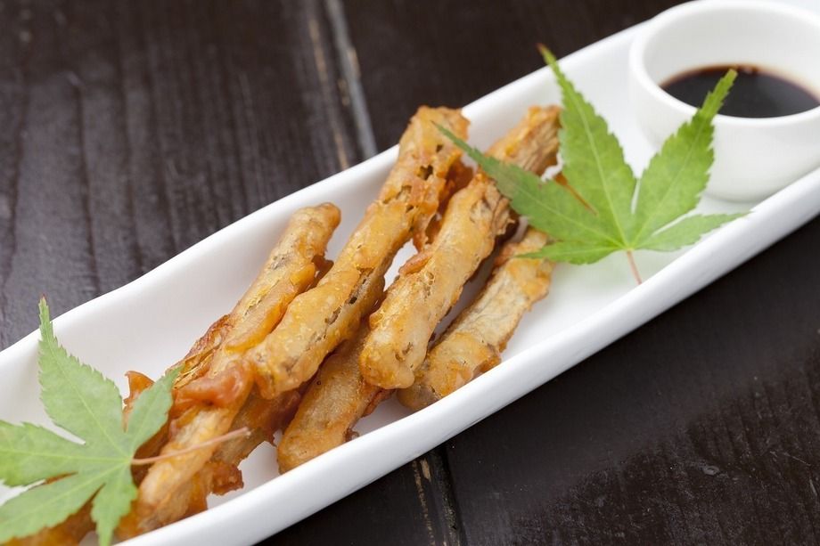 ごぼうスティック バルサミコソース（550円）