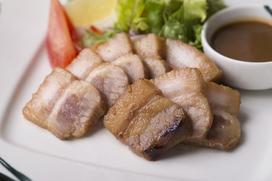 豚バラ肉味噌漬け（880円）